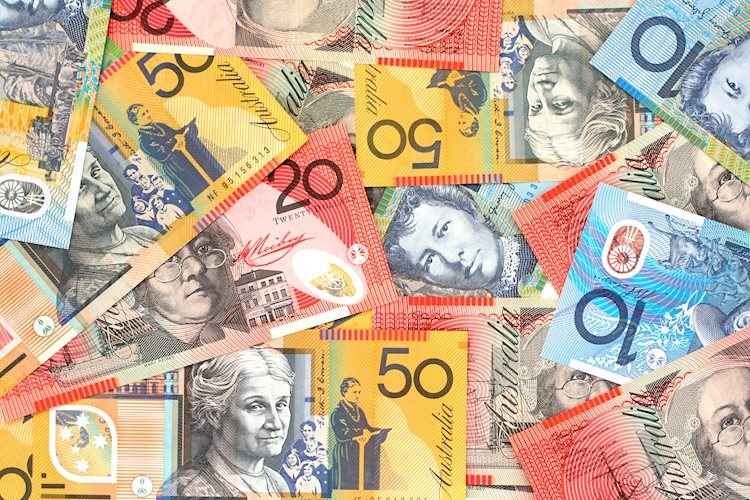 Australian Dollar pares intraday gains as US Dollar improves, focus on Aussie CPI