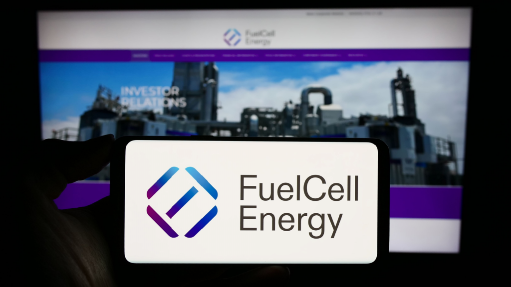 FCEL stock - BlackRock Cut Its Stake in FuelCell Energy (FCEL) Stock