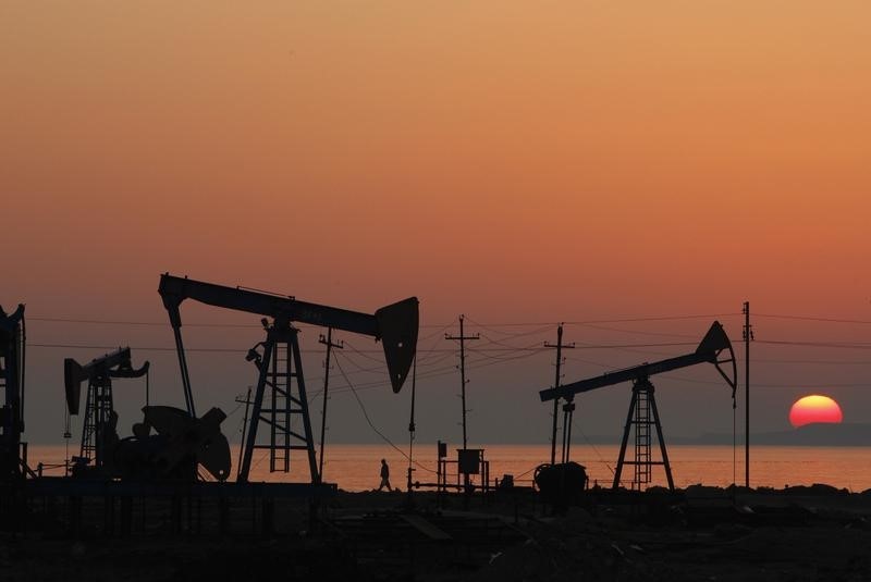 Crude oil retreats on demand growth concerns; Middle East tensions support