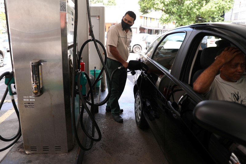Exclusive-Biden administration to approve E15 gasoline expansion starting in 2025, sources say By Reuters