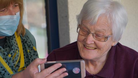Older Americans demonstrate more digital financial literacy than younger peers
