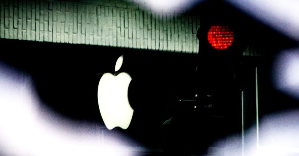 4 Internal Apple Emails That Helped the DOJ Build Its Case