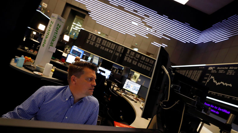 &copy; Reuters.  Germany stocks mixed at close of trade; DAX up 0.15%