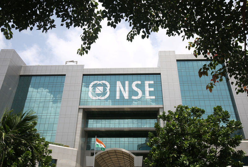 &copy; Reuters.  India stocks higher at close of trade; Nifty 50 up 0.92%