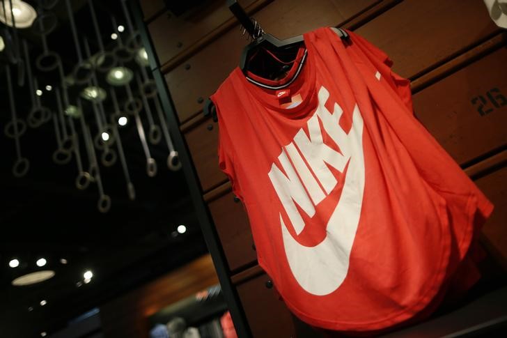 Soccer-Nike to become Germany supplier in 2027 after seven decades with Adidas-DFB By Reuters