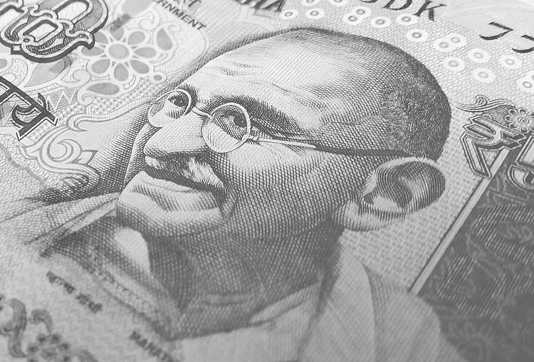 Stable inflation and strong economic outlook should continue to support the Rupee – Commerzbank