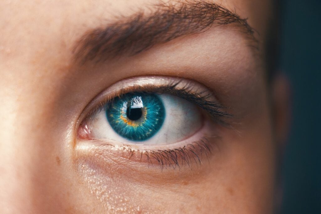 Blindness-Focused LENZ Therapeutics' Investigational Eye Drop Ready To Revolutionize Presbyopia Landscape, Analyst Says - LENZ Therapeutics (NASDAQ:LENZ)