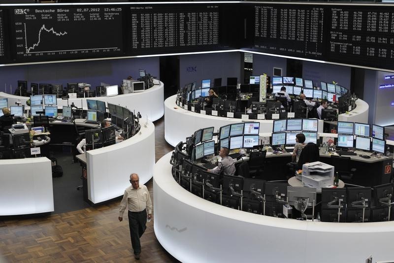 &copy; Reuters.  Germany stocks mixed at close of trade; DAX up 0.11%