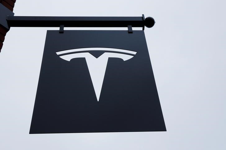 &copy; Reuters.  Analyst on Tesla (TSLA): The $25k EV car exists today. BYD makes it