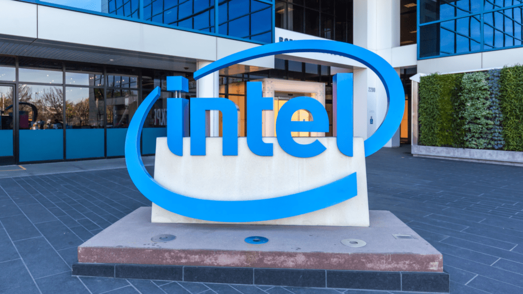 Intel stock - The Elephant in the Chip Room: Why Intel Stock’s Post-Earnings Pop May Be Short-Lived